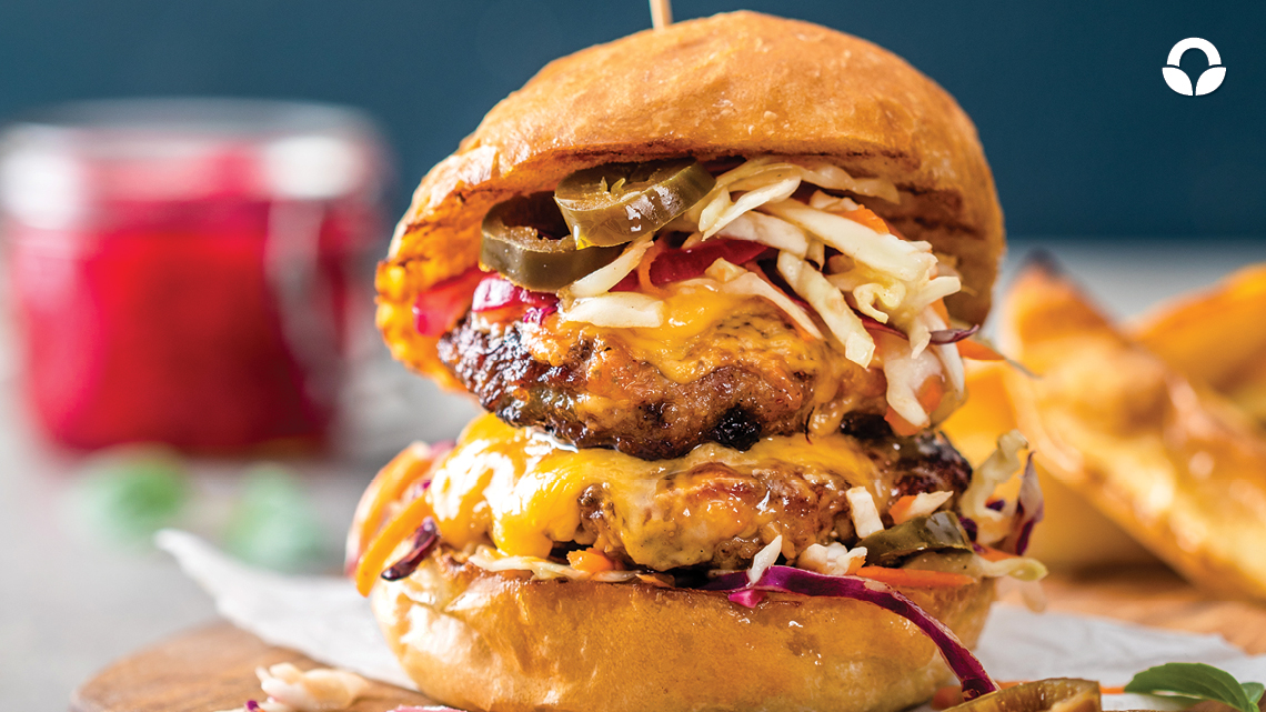 Spicy jalepeno burgers with slaw